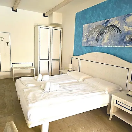 Relais Villa Olivi Costermano Quarto foto
