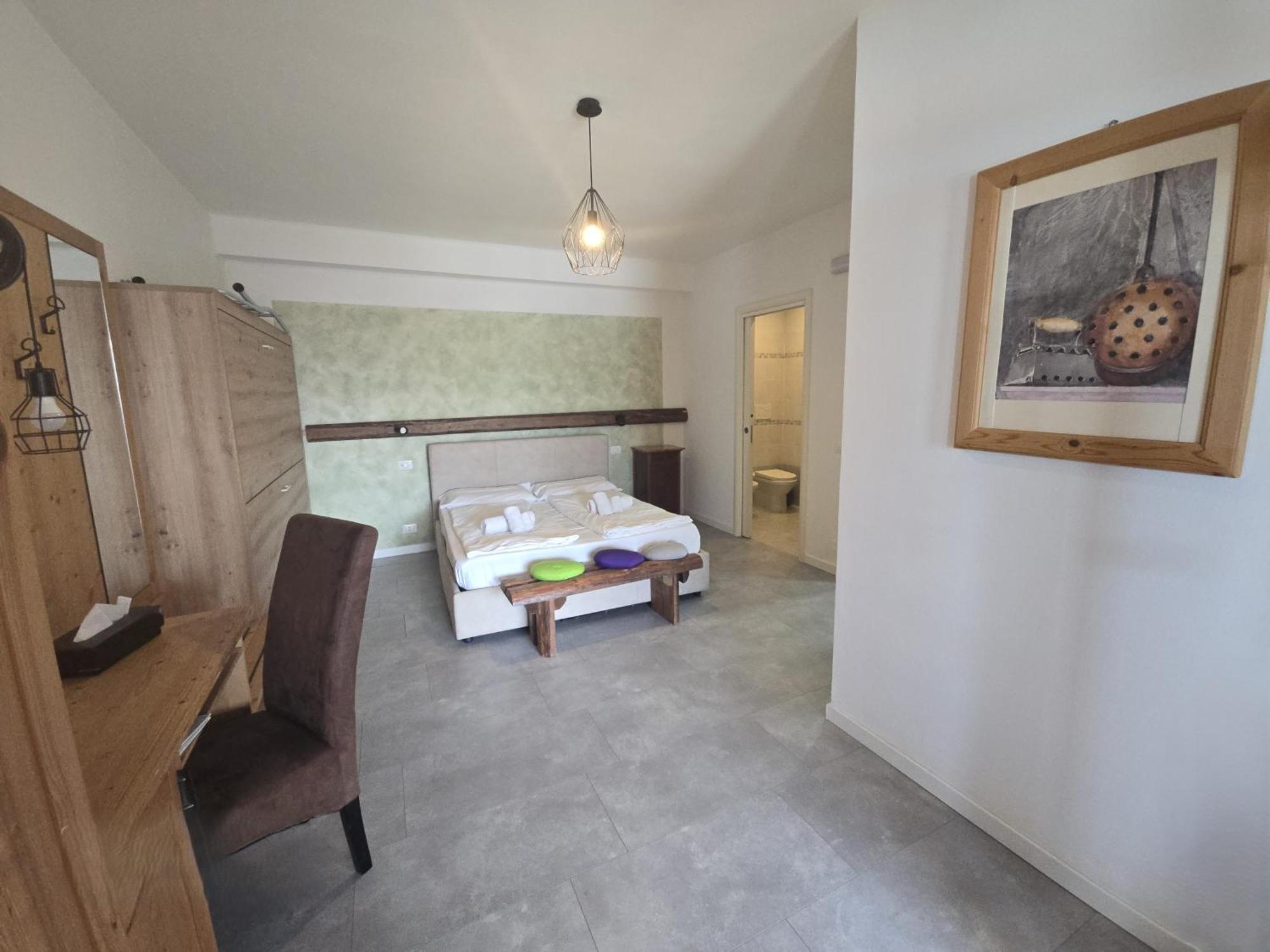 Relais Olivi Costermano